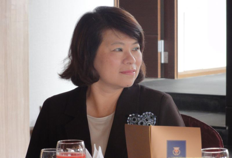 外傳即將卸任嘉義市長的黃敏惠將接任“副閣揆”。對此，黃敏惠4日晚間受訪說，沒有接獲征詢