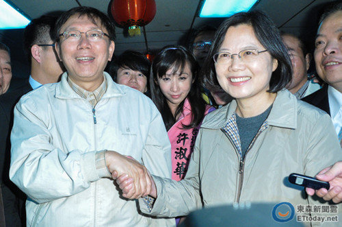 柯文哲擬低調(diào)拜會(huì)蔡英文 稱(chēng)蔡不喜歡一堆記者拍