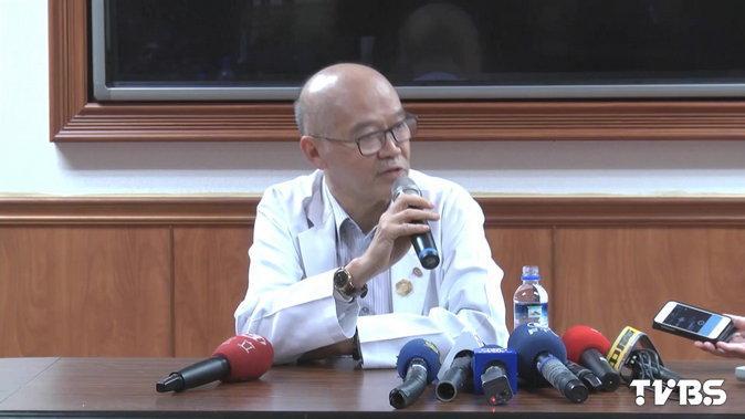 醫院相關人士對外做說明 醫院相關人士對外做說明