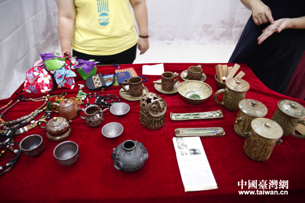 2014海峽兩岸民族特色產品展銷會9月3日在溫州蒼南縣開幕。